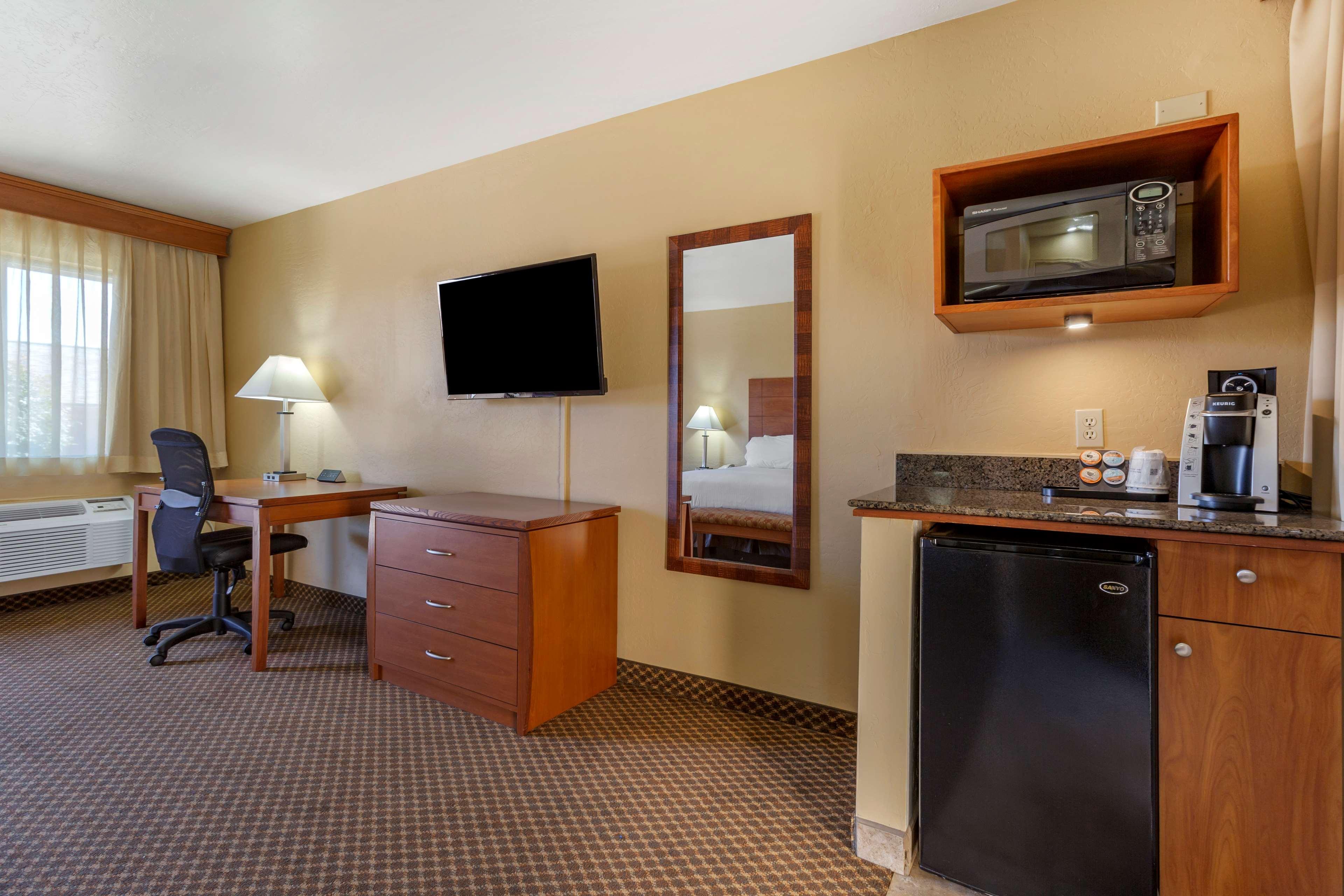 Best Western Cottonwood Inn Ngoại thất bức ảnh